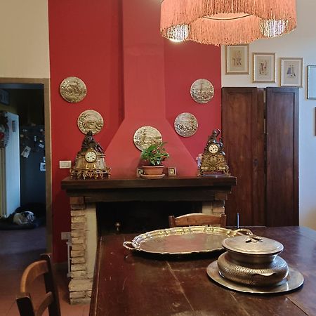 La Maison Rouge 크레스펠라노 외부 사진